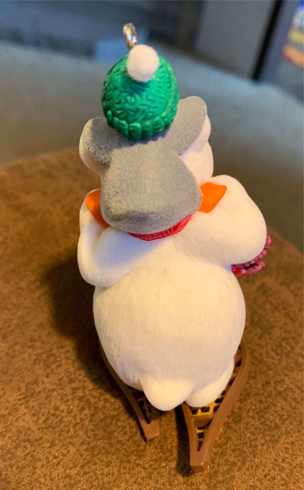 Snowball And Tuxedo #3 Snowshoe Taxi - Snowball And Tuxedo (Polar Bear and Penguin) ornament collectible [Barcode 015012739251] - Main Image 4