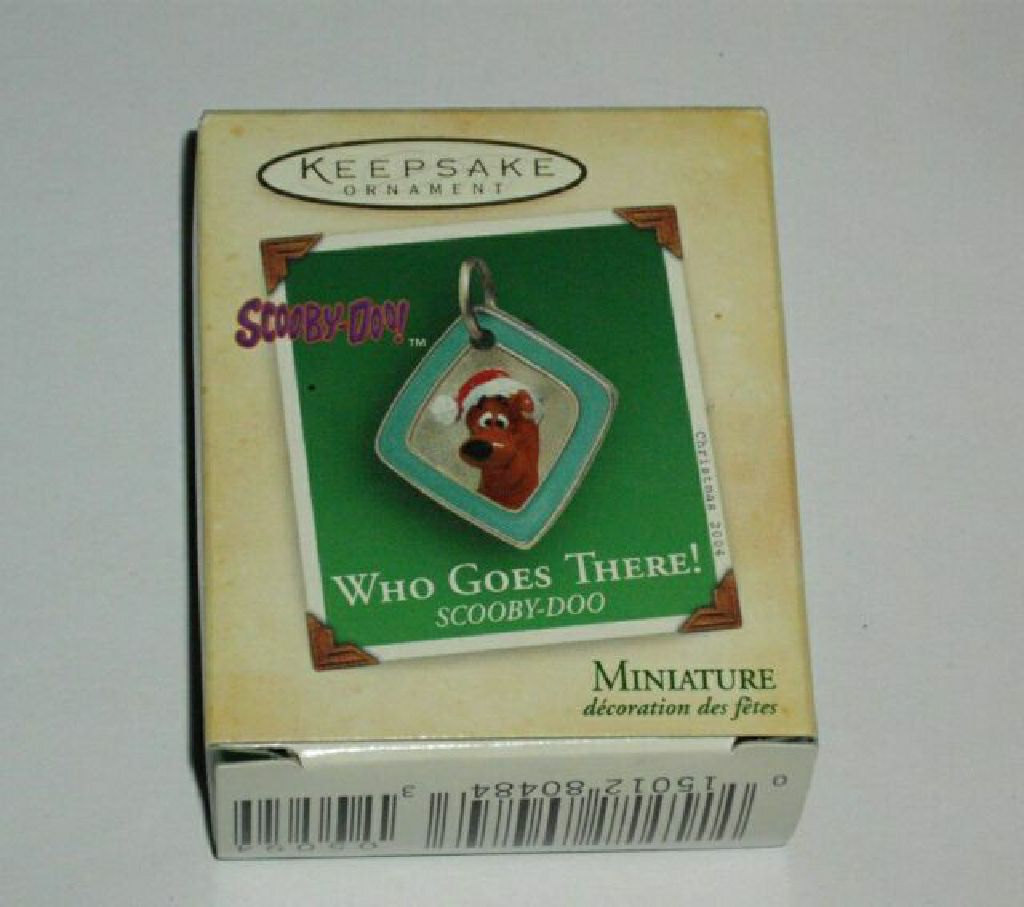 Who Goes There! - Scooby-Doo (Miniature) ornament collectible [Barcode 015012804843] - Main Image 2