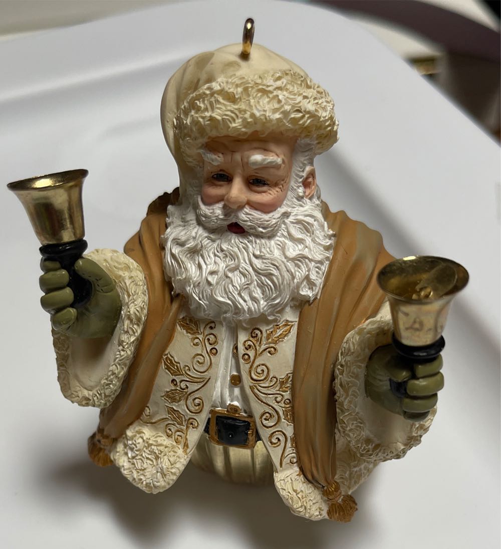 Jolly Old Kris Jingle  - Jolly Old Kris Kringle (Santa) ornament collectible [Barcode 015012804867] - Main Image 4