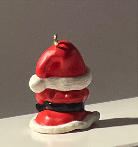 Forever Friends #1 Santa Wanna Be - Miniature Forever Friends (Keepsake Miniature) ornament collectible [Barcode 015012808544] - Main Image 3
