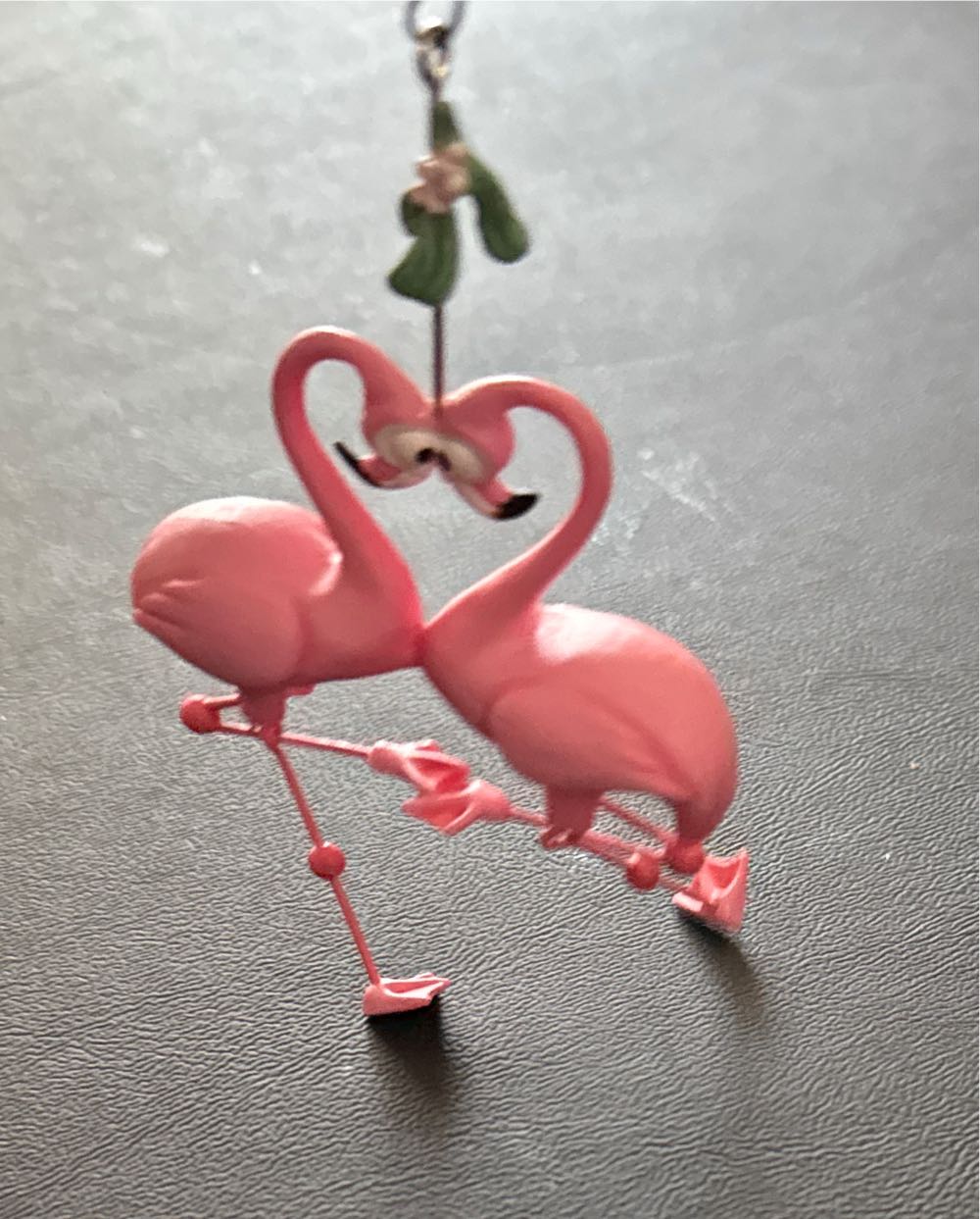 Beak To Beak - Hallmark Keepsake (Couples) ornament collectible [Barcode 015012815153] - Main Image 4