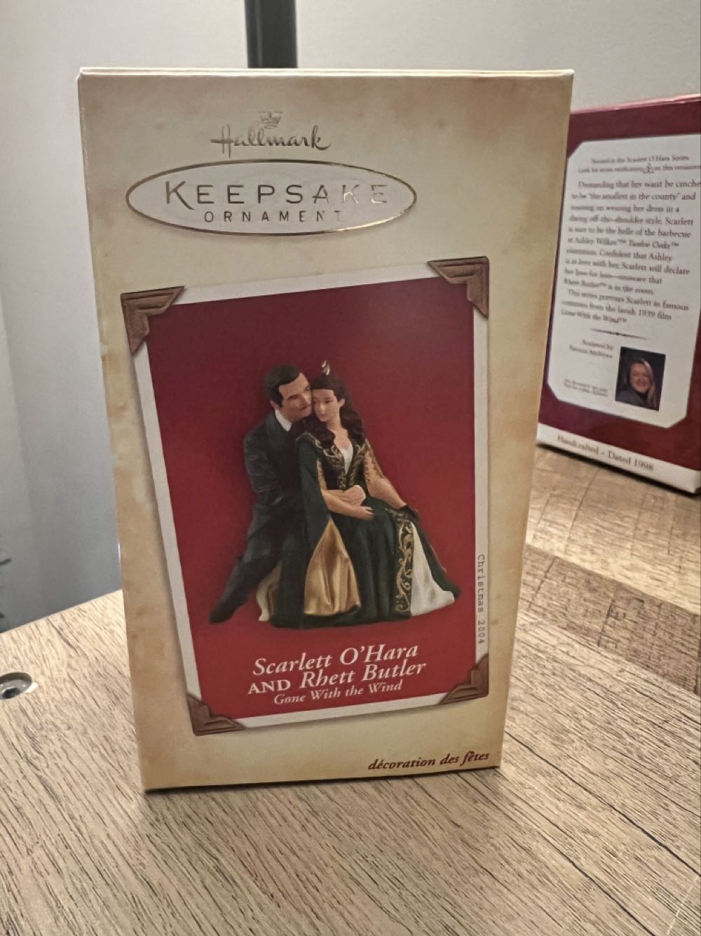 Gone With The Wind- Scarlett O’Hara And Rhett Butler - Gone With The Wind (Gone With The Wind) ornament collectible [Barcode 015012821277] - Main Image 2