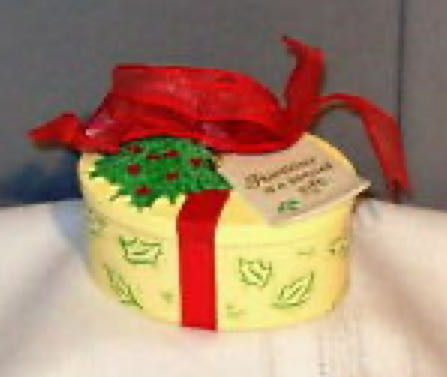 Gift Of Friendship  (Gift- Friendship) ornament collectible [Barcode 015012822991] - Main Image 2