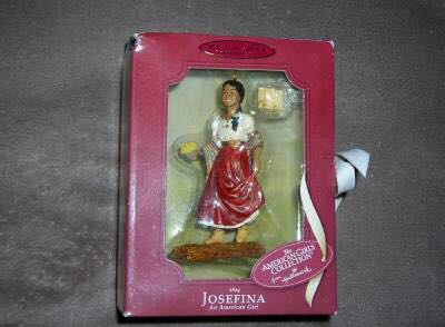 Jim Shore Eeyore Santa’s Little Helper 