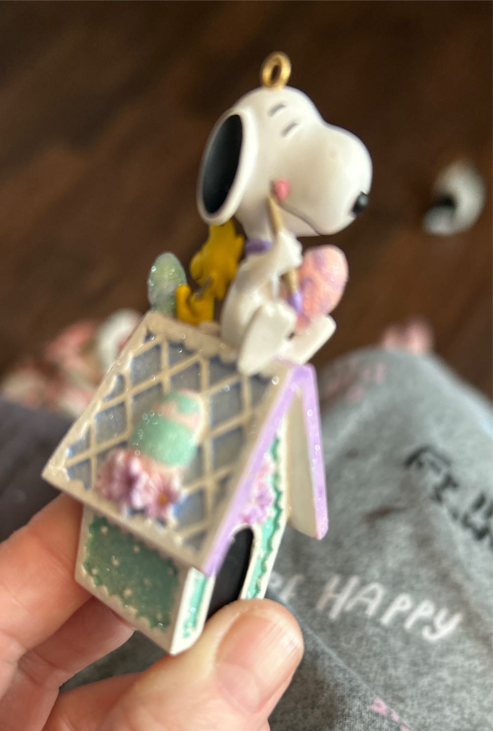 Springtime Inspirations! Snoopy - Peanuts Easter (Peanuts) ornament collectible [Barcode 015012849974] - Main Image 3