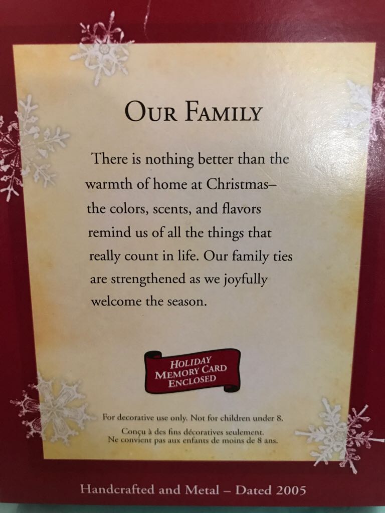 Our family  (Picture Ornament) ornament collectible [Barcode 015012864502] - Main Image 2