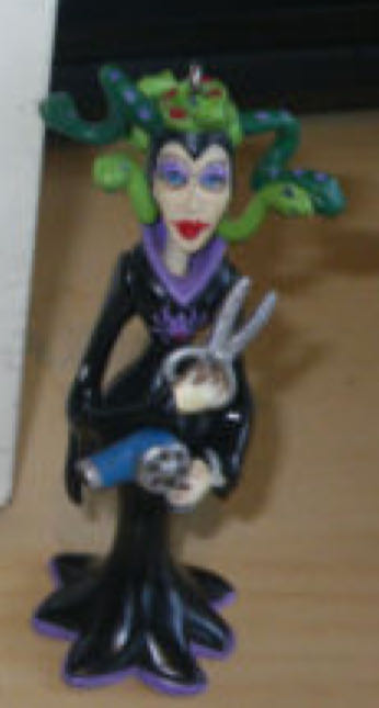 Hauntington Collection - Ivana Hacketoff - Hauntington Collection (Halloween) ornament collectible [Barcode 015012870046] - Main Image 2