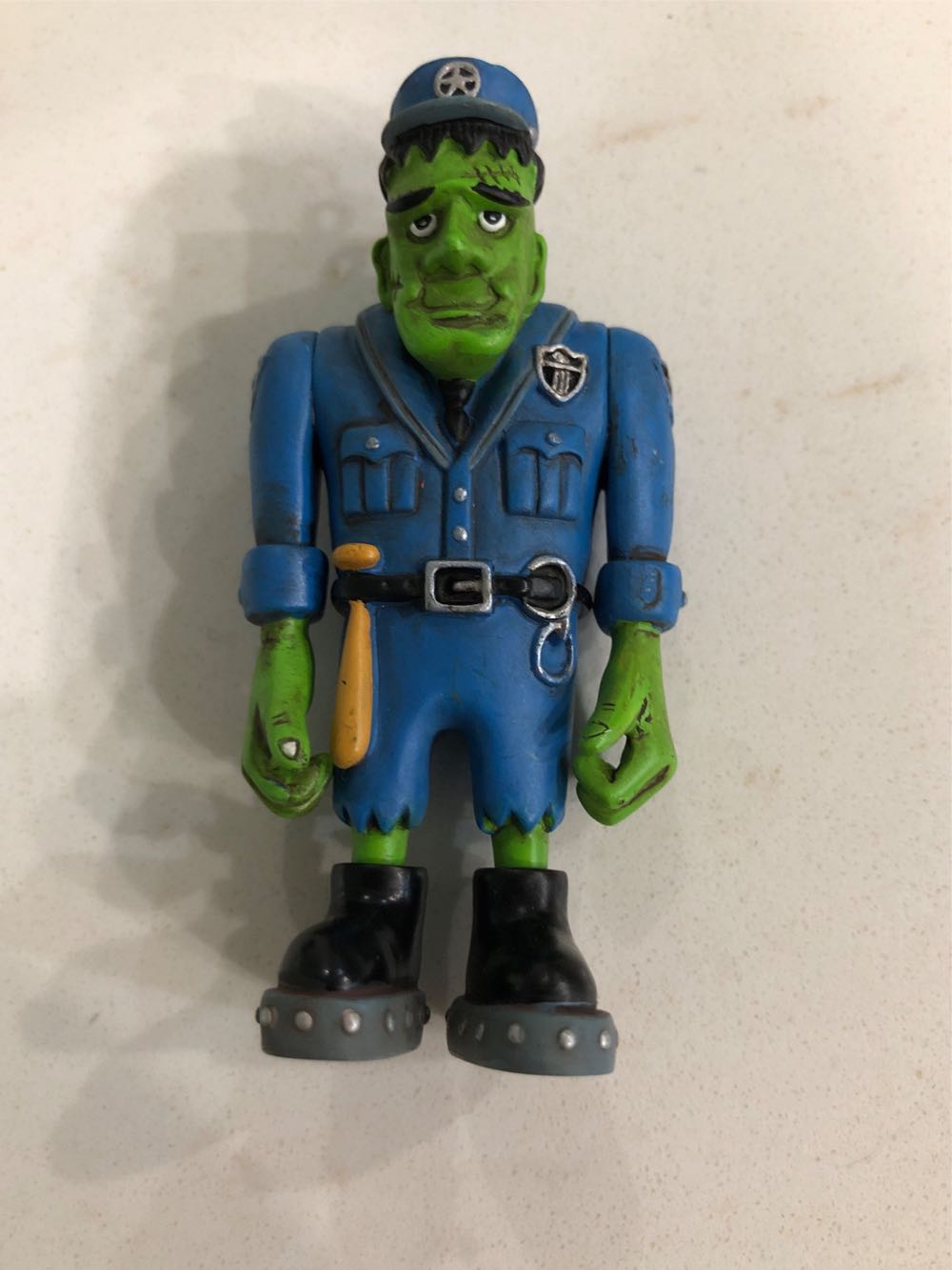 Hauntington Collection - Officer Rob Graver - Hauntington Collection (Halloween) ornament collectible [Barcode 015012870053] - Main Image 4