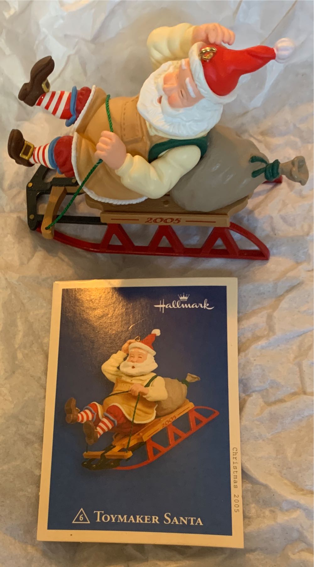 Toymaker Santa 2005 Exclusive Repaint - Toymaker Santa Series (Santa) ornament collectible [Barcode 015012871104] - Main Image 3