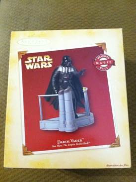 Isotoner White gloves