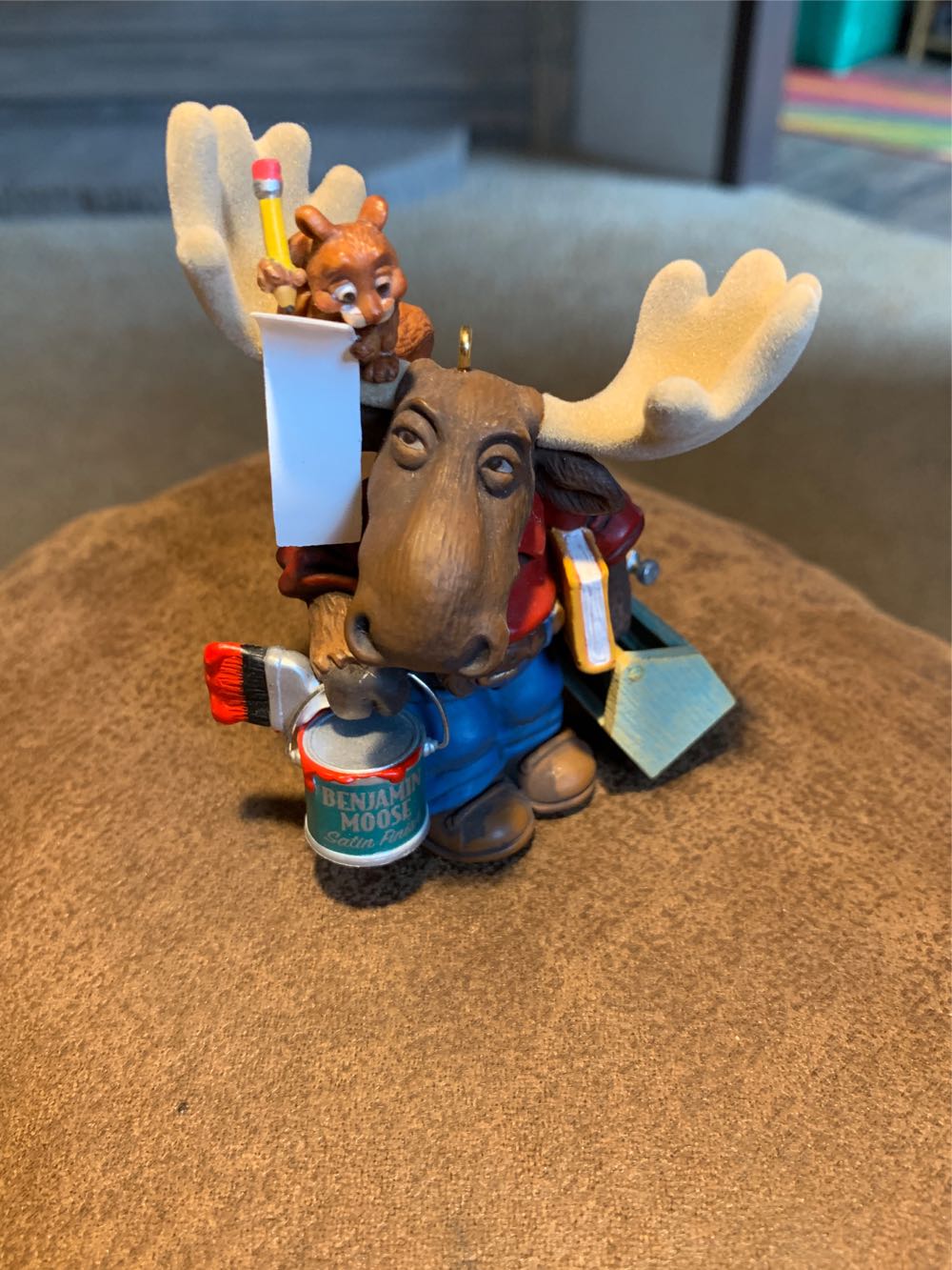 Mooster Fix-It - Handyman Moose (Keepsake Series) ornament collectible [Barcode 015012871869] - Main Image 3