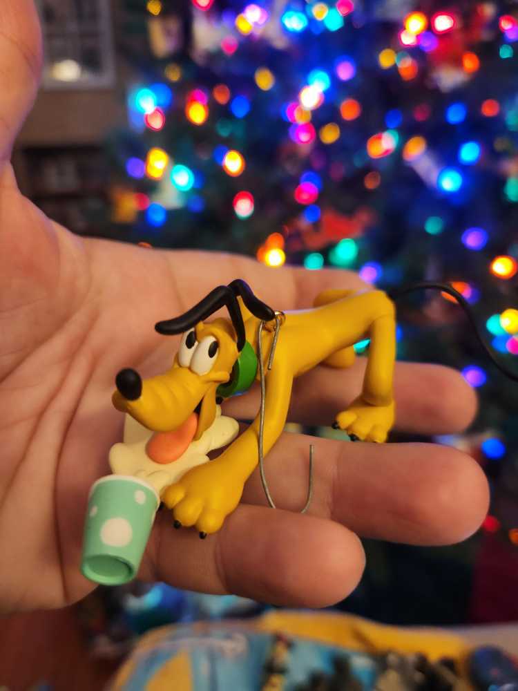 Order Up! - Disney - Goofy and Pluto (Goofy And Pluto) ornament collectible [Barcode 015012880304] - Main Image 3