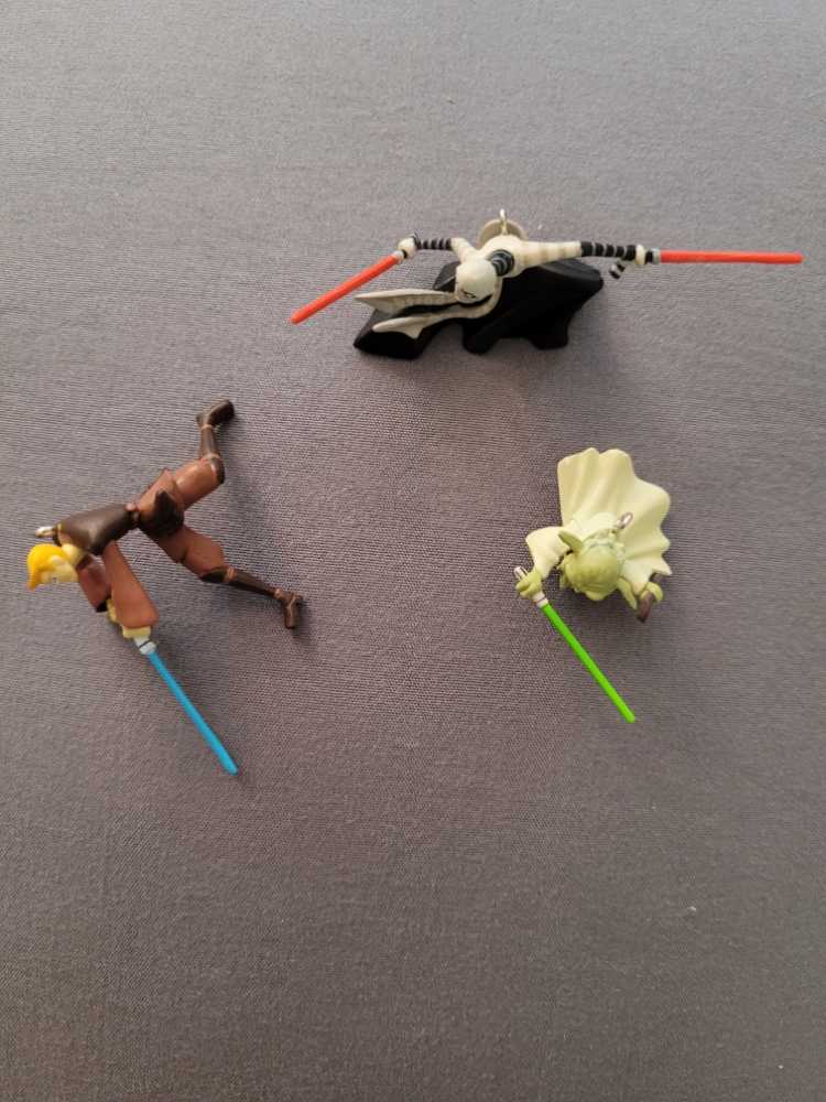 2006 - Minis - Clone Wars Set Of 3 - Miniature Star Wars (Star Wars) ornament collectible [Barcode 015012909838] - Main Image 4