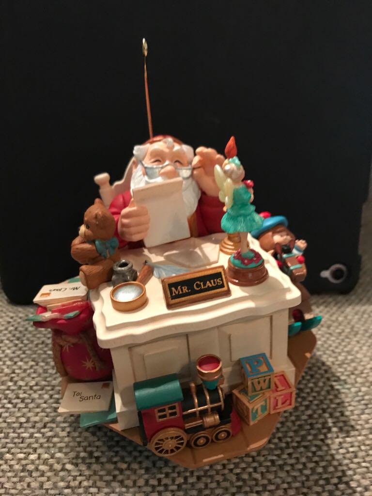 Santa Letters To Santa - Santa (Santa) ornament collectible [Barcode 015012911800] - Main Image 2