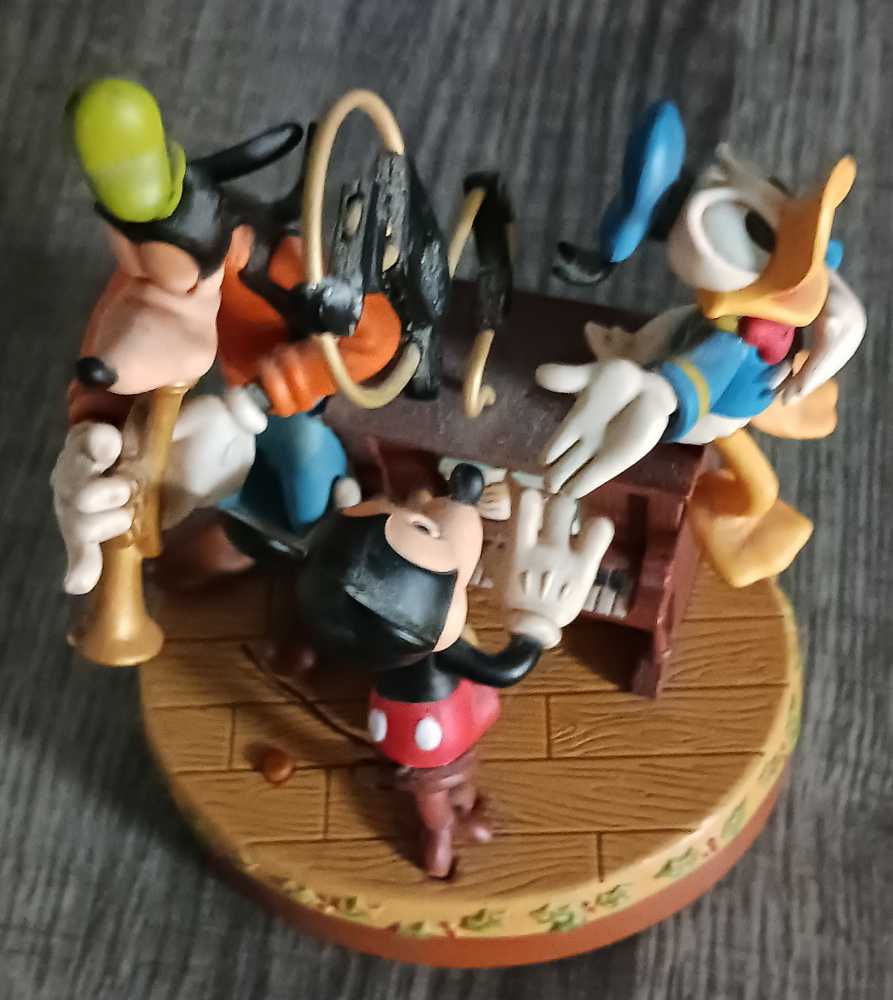 Sing-Along Pals - Disney (Mickey Mouse and Friends) ornament collectible [Barcode 015012913033] - Main Image 3