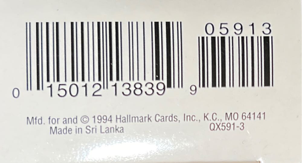 Merry Fishmus - Hallmark Keepsake ornament collectible [Barcode 015012138399] - Main Image 4