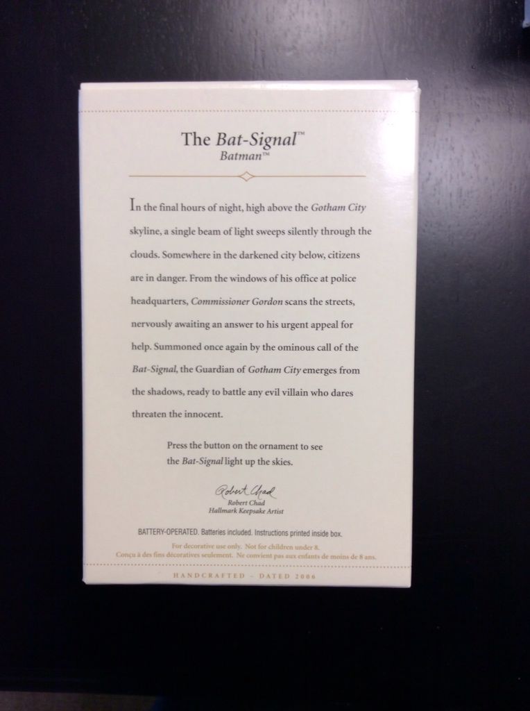 The Bat-Signal - Batman (DC Superheroes) ornament collectible [Barcode 015012926309] - Main Image 2