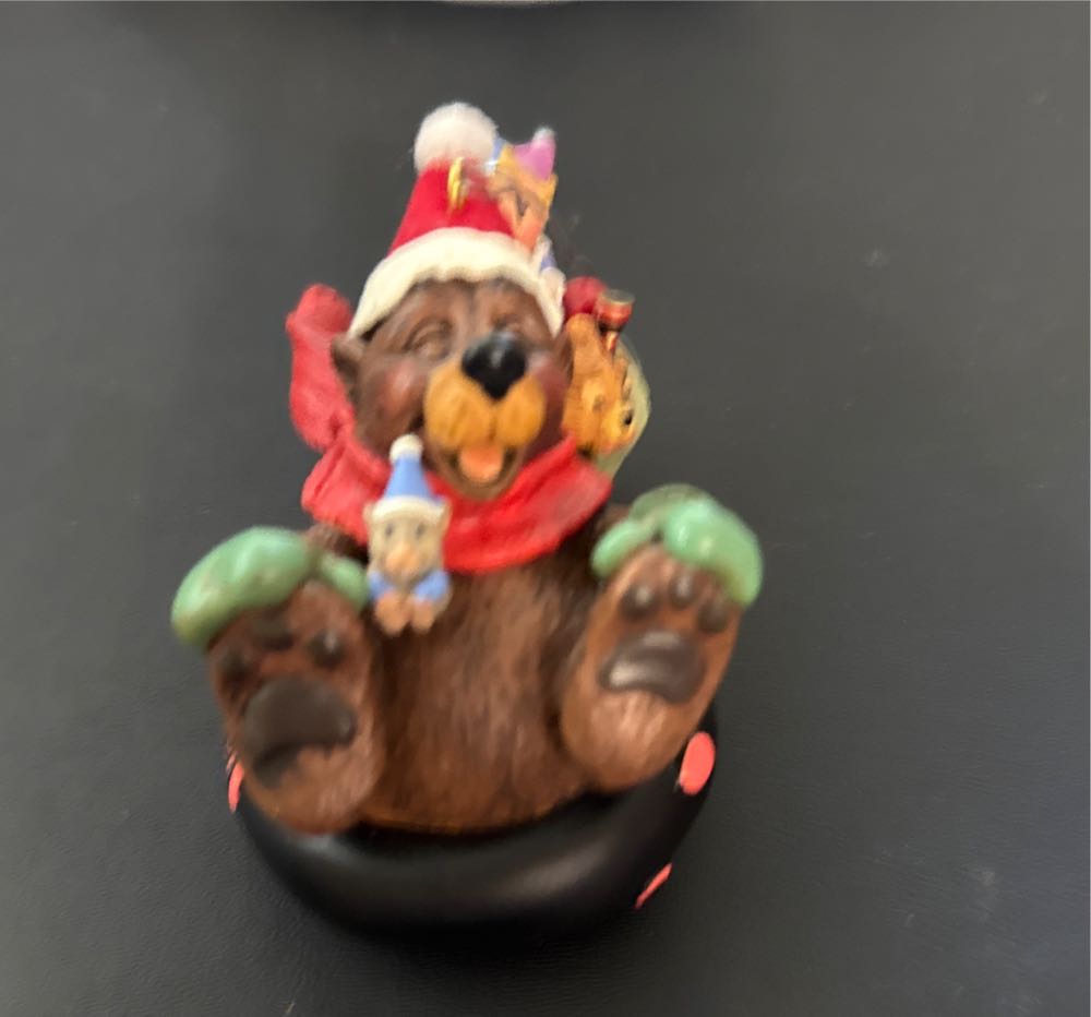 Speedy Delivery - Nick and Christopher (Animals) ornament collectible [Barcode 015012926385] - Main Image 4