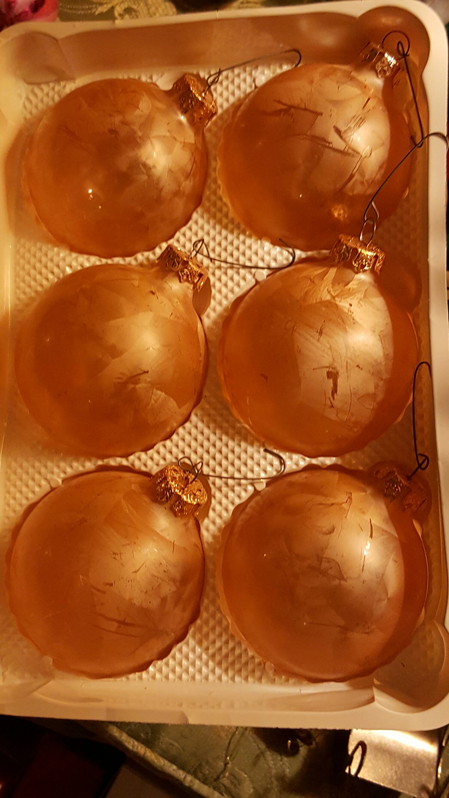 Frosted Amber  ornament collectible [Barcode 010792412004] - Main Image 1