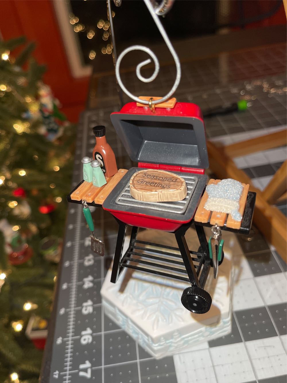 Oh, What A Grill!  (Grilling) ornament collectible [Barcode 015012939453] - Main Image 2