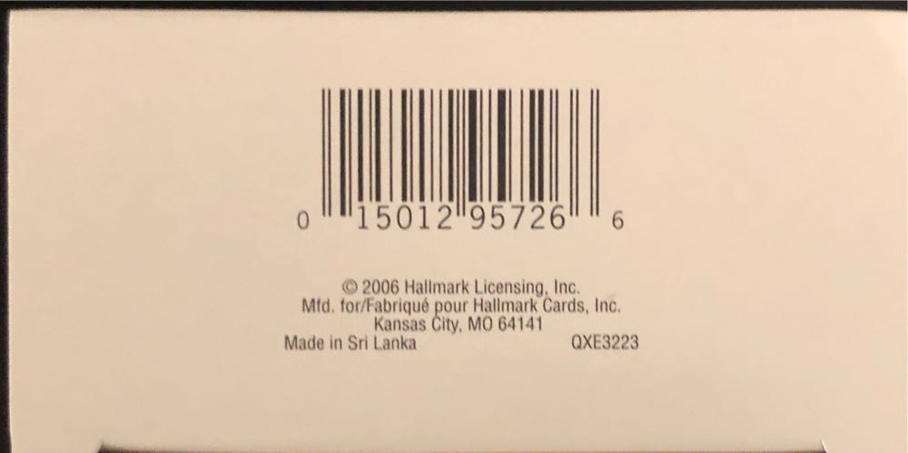 Bunny Hug - Premier Ornament (Santa) ornament collectible [Barcode 015012957266] - Main Image 4