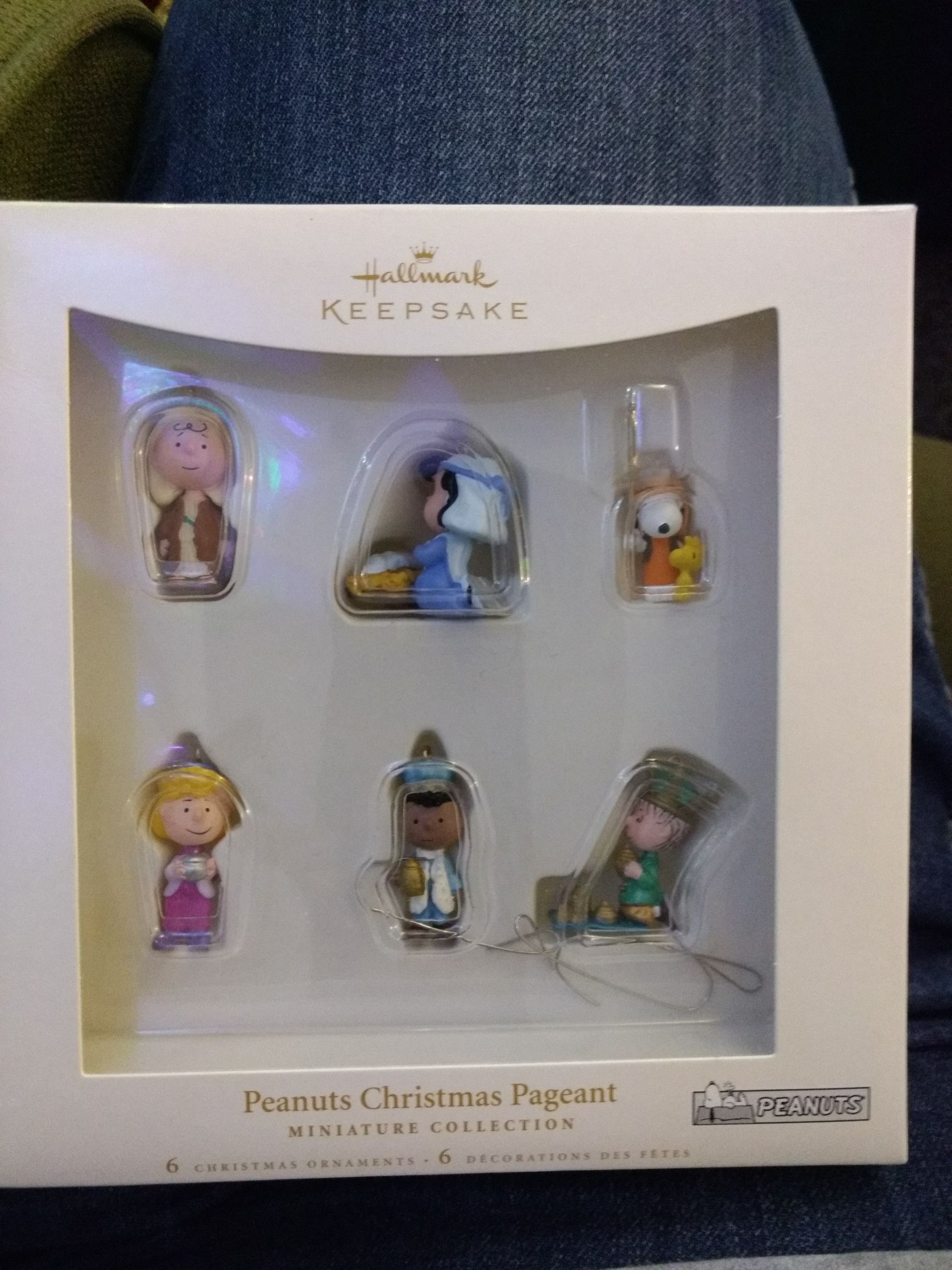 Peanuts Christmas Pageant Mini - The Peanuts Gang (Peanuts) ornament collectible [Barcode 015012958096] - Main Image 1