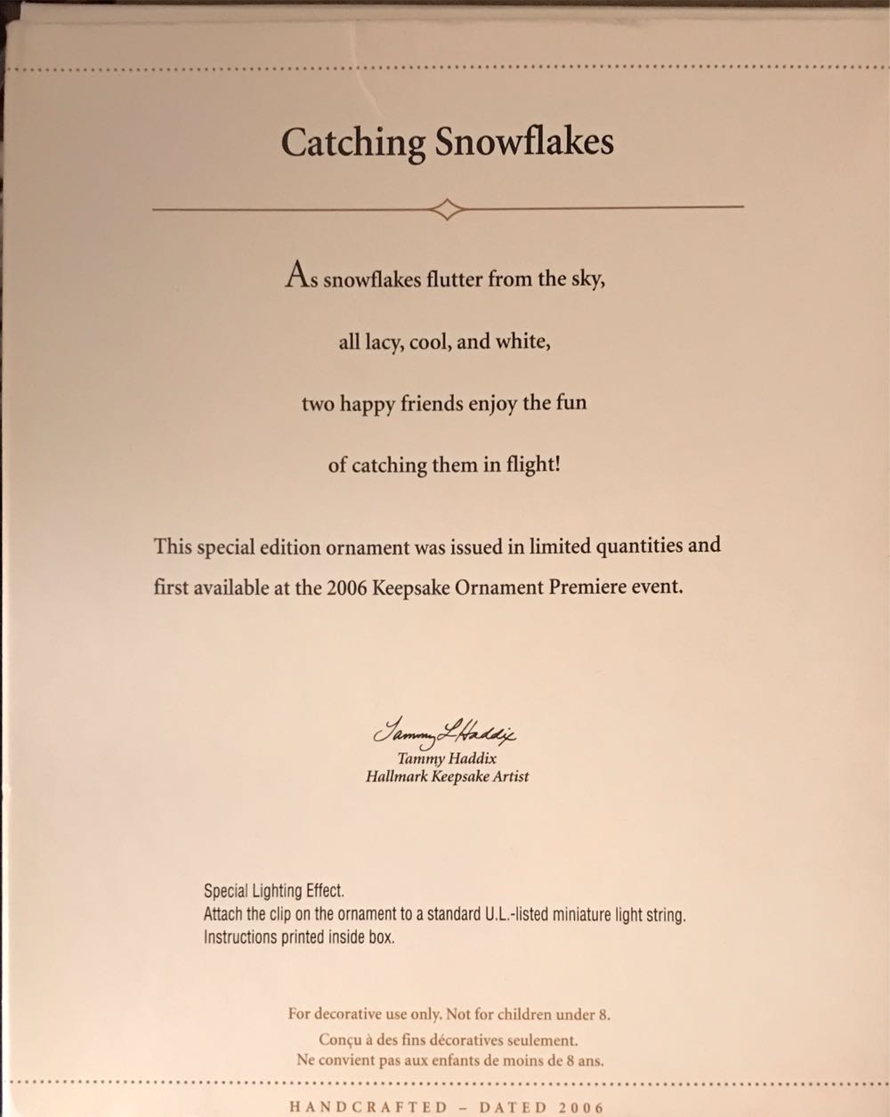 Catching Snowflakes - Premier Ornament (Lighted) ornament collectible [Barcode 015012958393] - Main Image 3