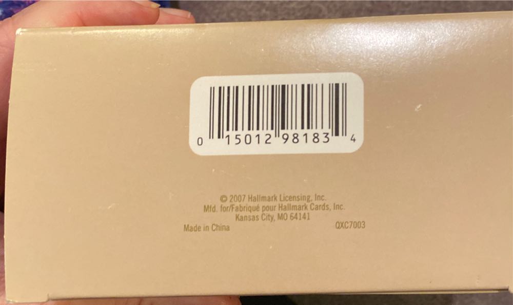 Decorating Snow Lady - Snowman (KOC) ornament collectible [Barcode 015012981834] - Main Image 3