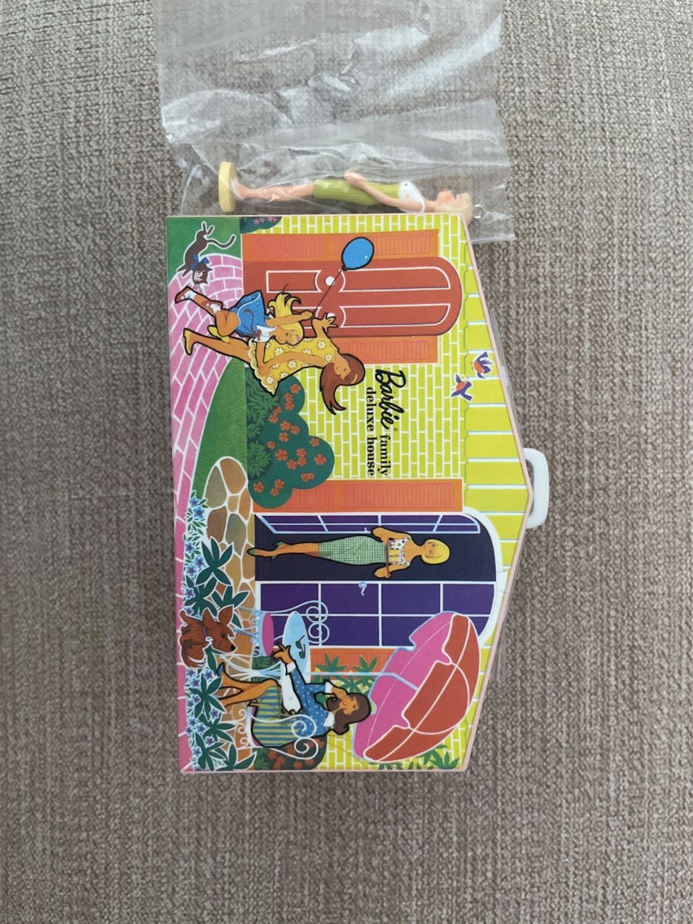 Barbie Family Deluxe House - Barbie (Barbie) ornament collectible [Barcode 015012986440] - Main Image 3