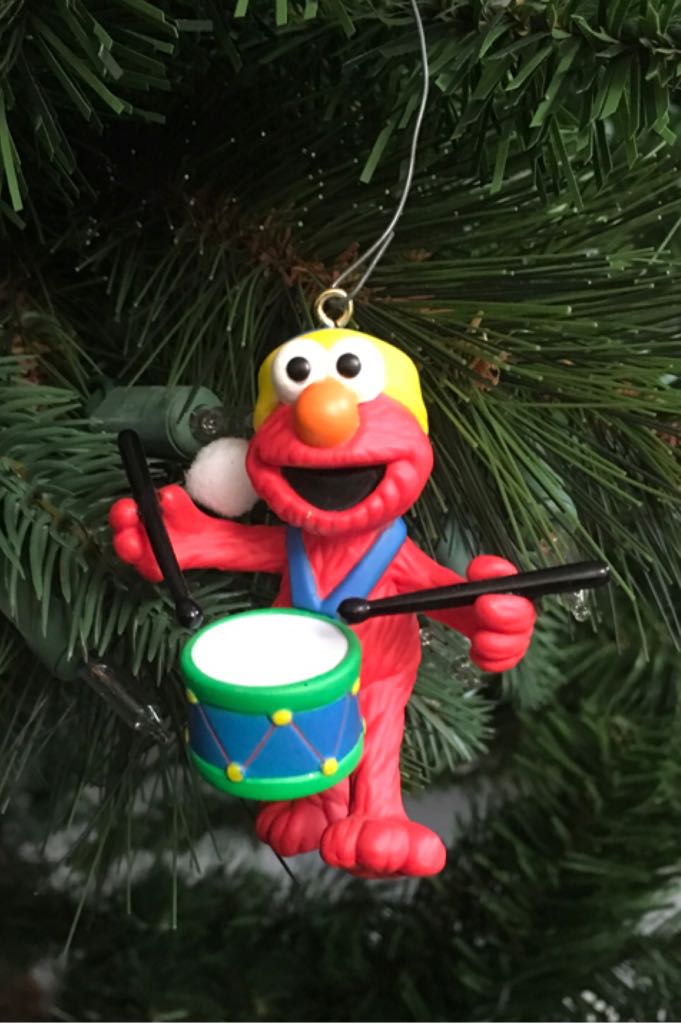 Elmo - Heirloom Collection (Sesame Street) ornament collectible [Barcode 018100616151] - Main Image 2