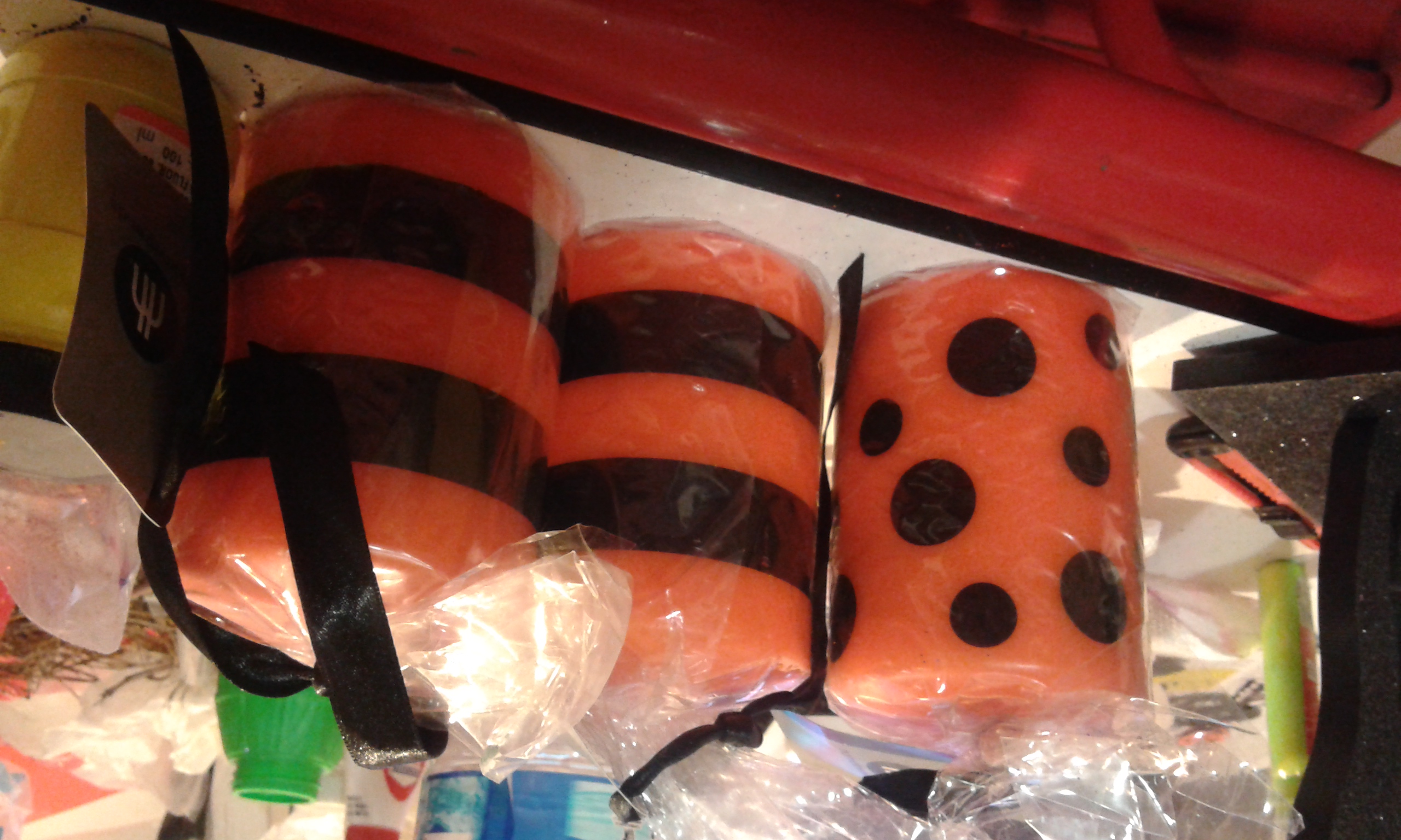 velas medianas - velas (Halloween) ornament collectible [Barcode 019319734094] - Main Image 2