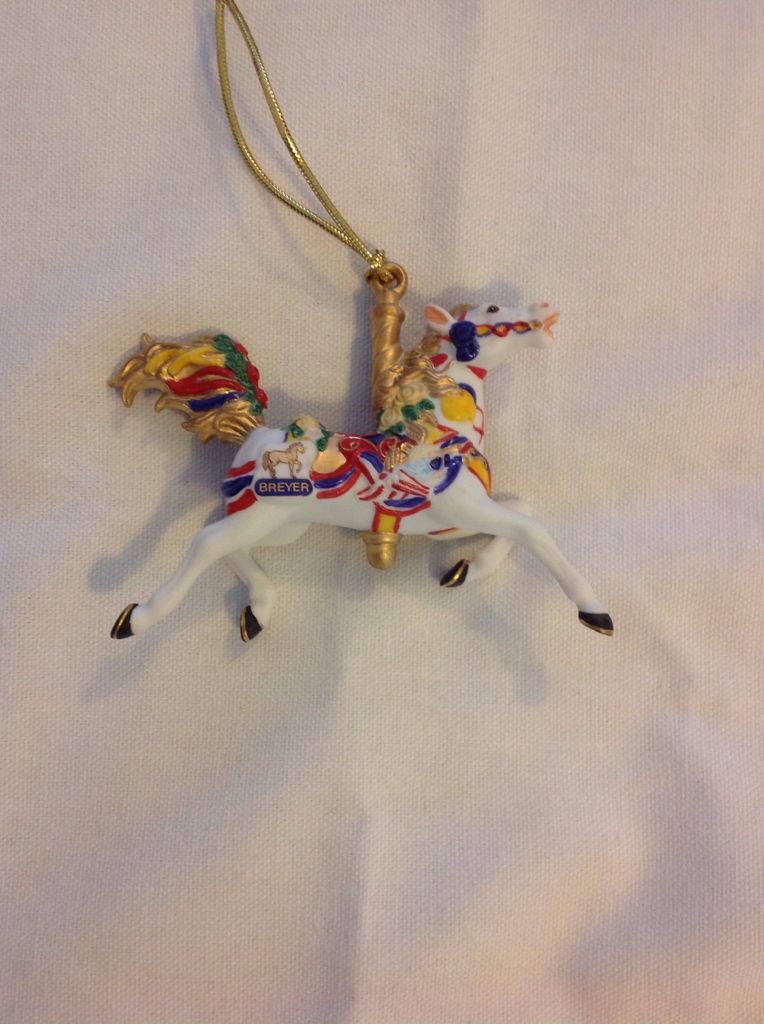 A Very Friendly Christmas Tree