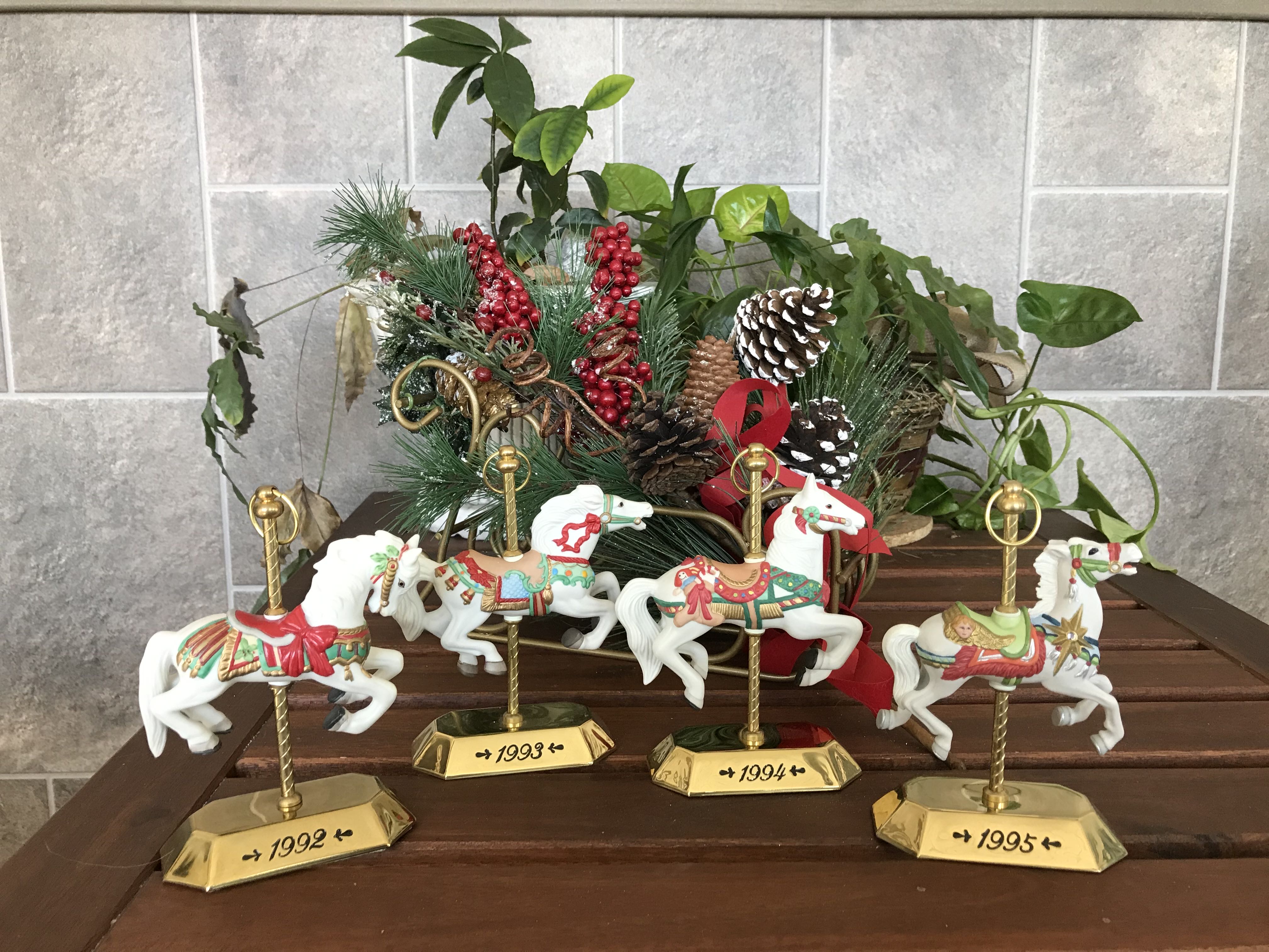 Tobin Fraley Carousel 4th & Final - Tobin Fraley Carousel Series (Carousel Horse) ornament collectible [Barcode 015012176735] - Main Image 3