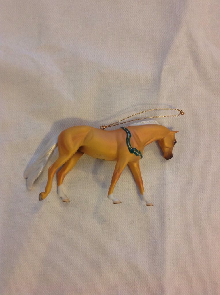 American Quarter Horse - Beautiful Breeds Series (Beautiful Breeds) ornament collectible [Barcode 019756705060] - Main Image 2