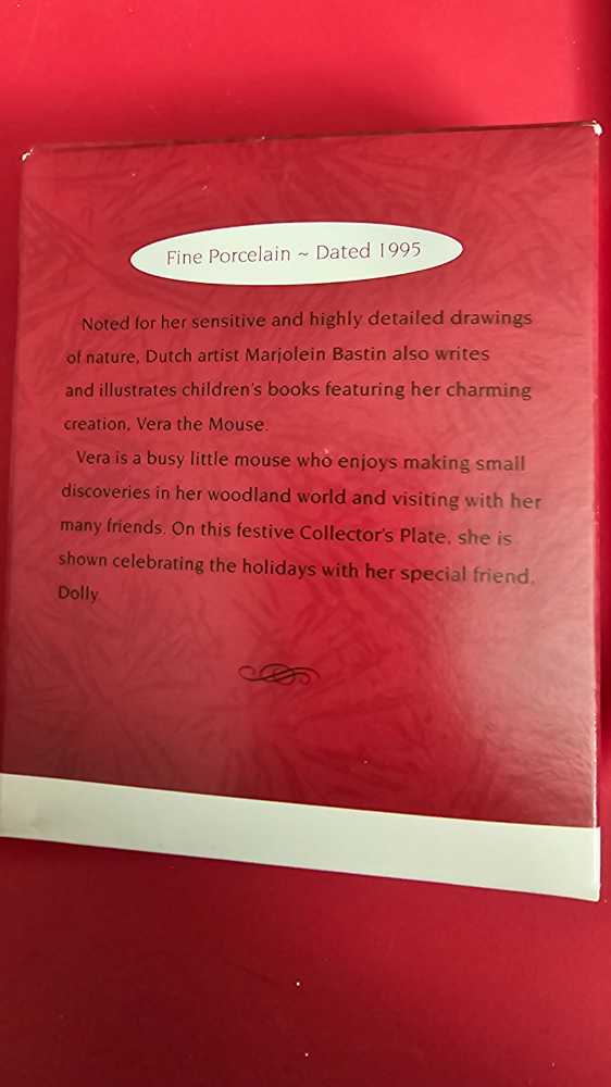 Vera The Mouse  - MOUSE (Marjolein Bastin, Plate, Mice) ornament collectible [Barcode 015012176926] - Main Image 2