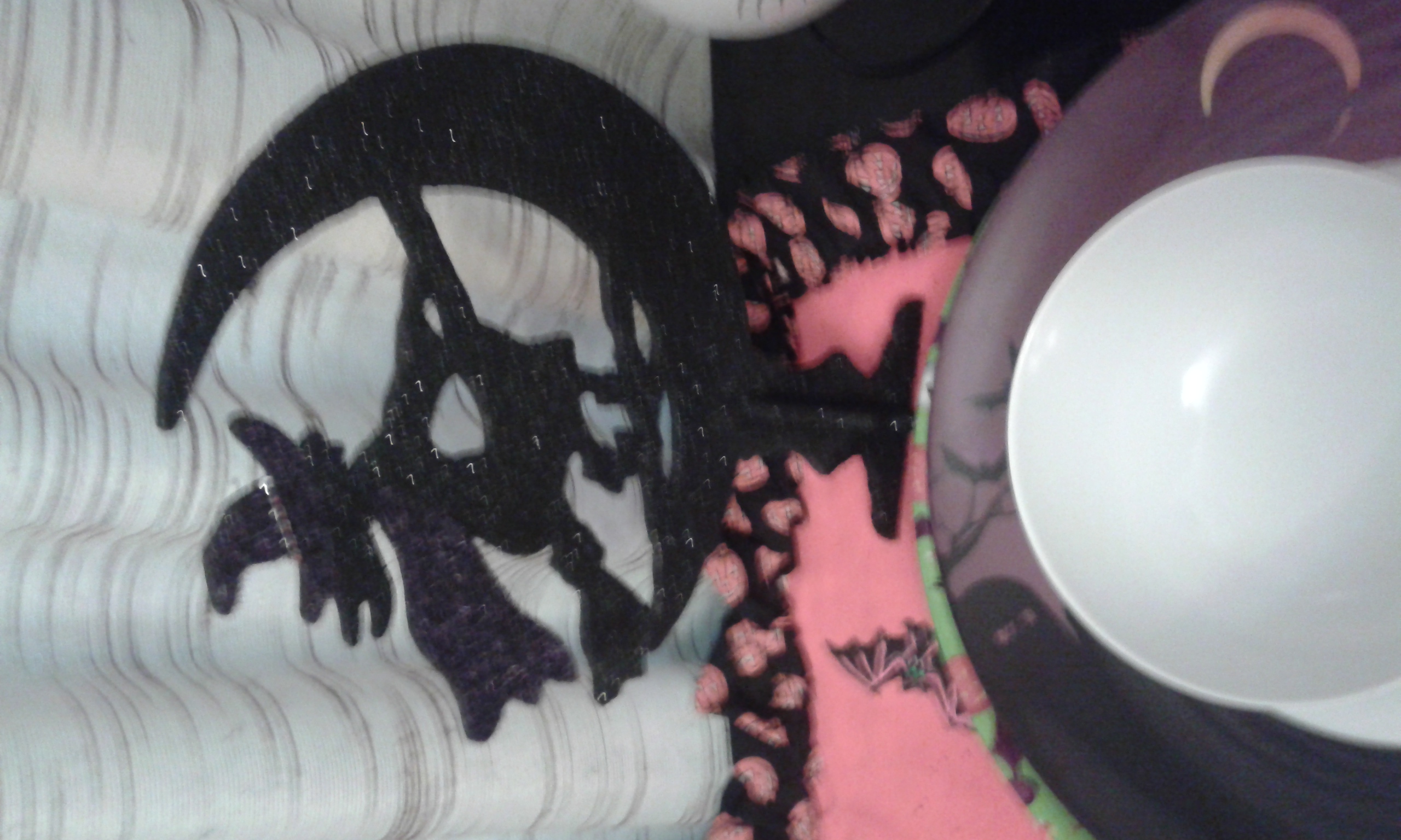 Brujas en pedestal - Brujas (Halloween) ornament collectible [Barcode 036425530341] - Main Image 2