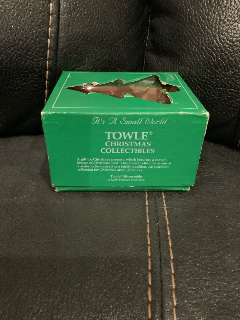 Towle Silver-Plated Pierced Musical Bell 2005 - Towle Bells (Bells) ornament collectible [Barcode 044228002873] - Main Image 3