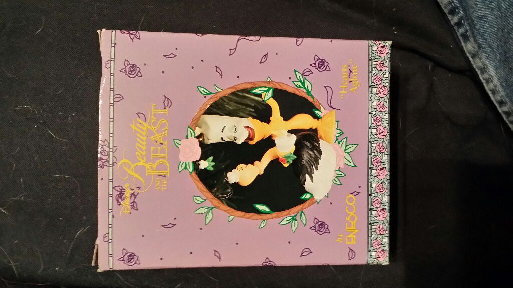 centro con base de madera