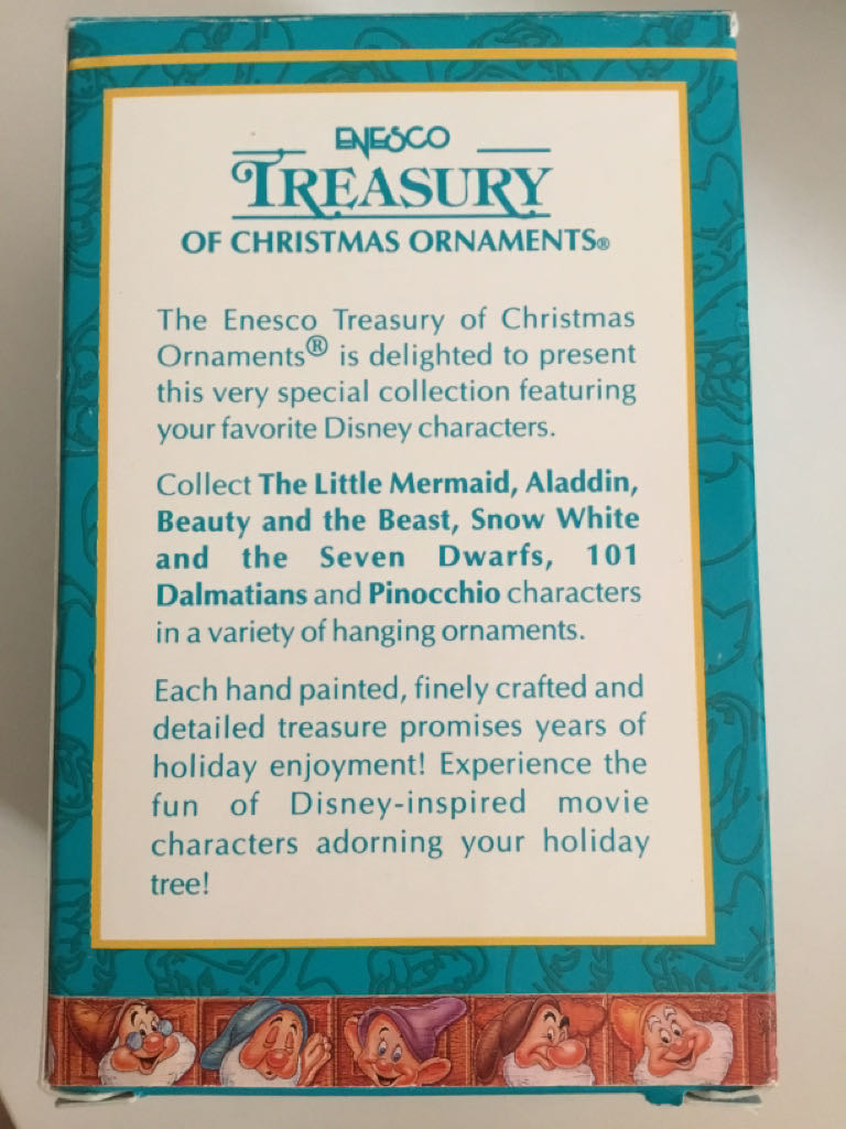 Dreaming Of The One I Love - Enesco Treasury Of Christmas Ornaments (Disney Snow White & the Seven Dwarfs) ornament collectible [Barcode 045544200318] - Main Image 2
