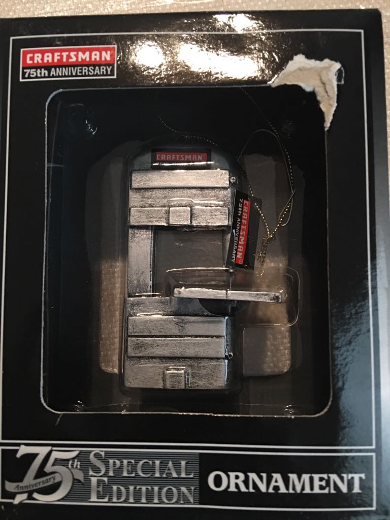 Gene Simmons Axe Bass-2015-AZ