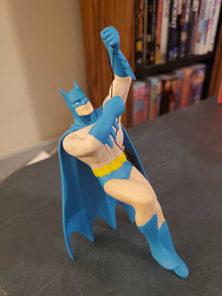 Batman - Batman (DC Superheroes) ornament collectible [Barcode 015012208986] - Main Image 3