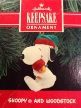 Disney Mickey & Minnie Snuggle Time