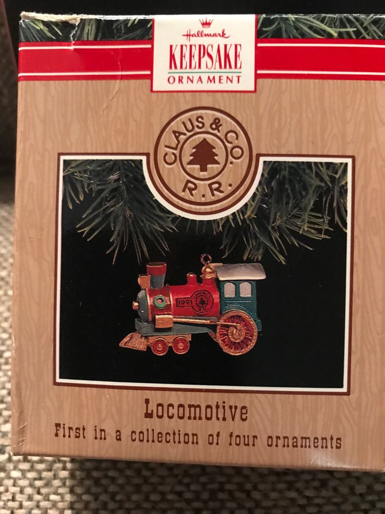 Disney: Mickey & Minnie Mouse Miniature 2000