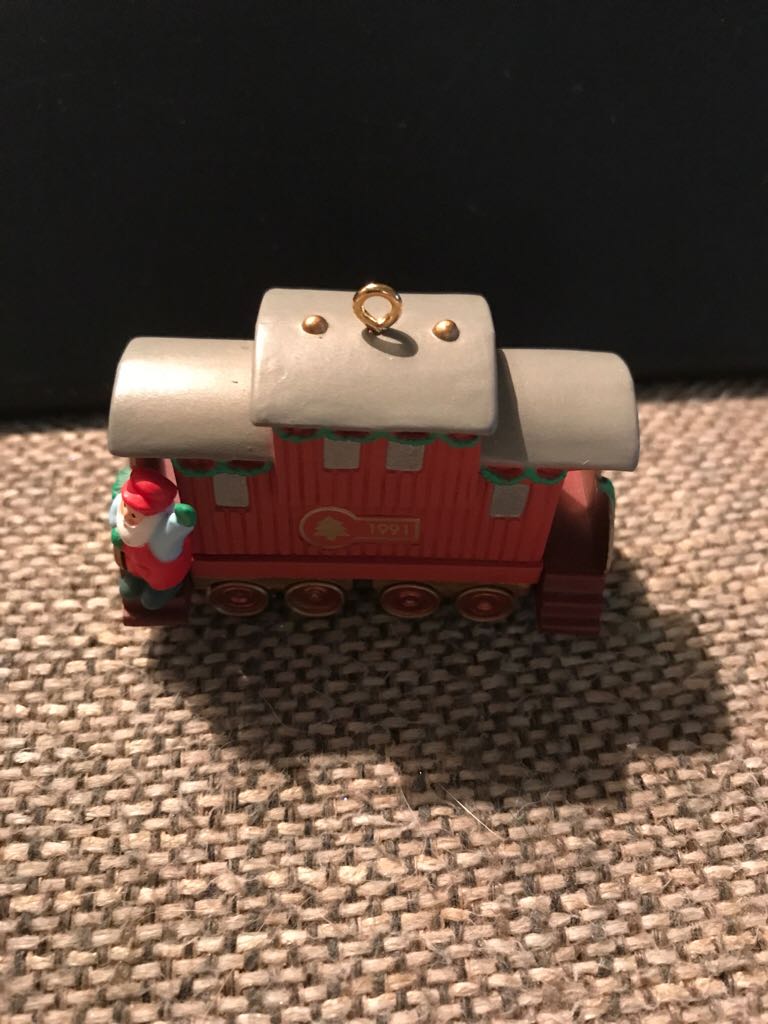 Claus & Co RR #4 & Final Caboose - Claus & Co. RR Collection (Minis) ornament collectible [Barcode 070000061608] - Main Image 2