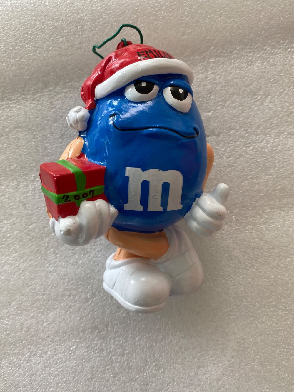 M&M’s - Blue  (M&M’s) ornament collectible [Barcode 086131046254] - Main Image 2