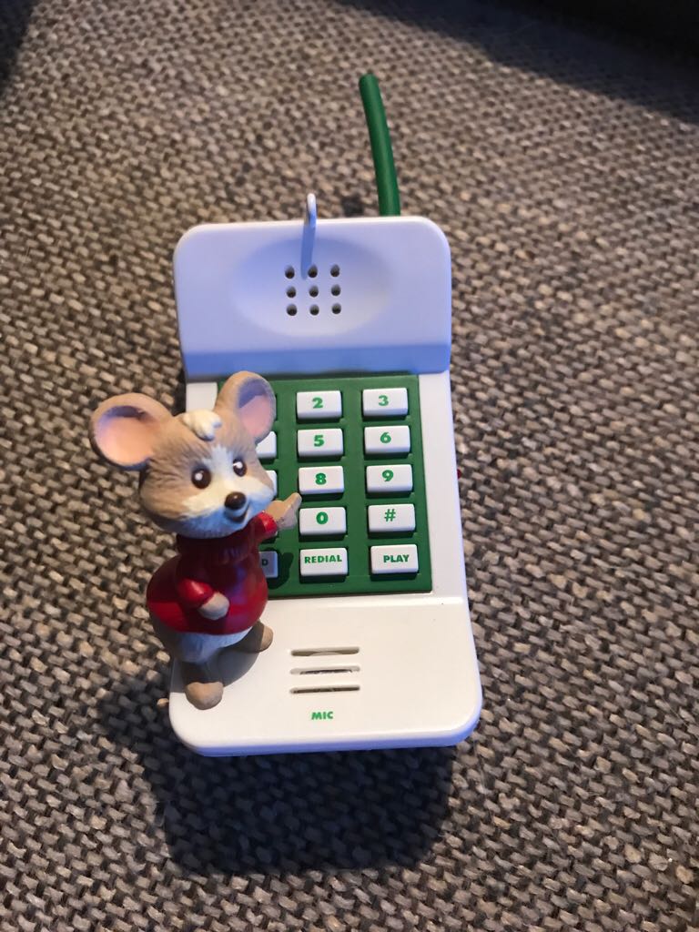 Holiday Hello  (Keepsake Ornament) ornament collectible [Barcode 015012234527] - Main Image 2