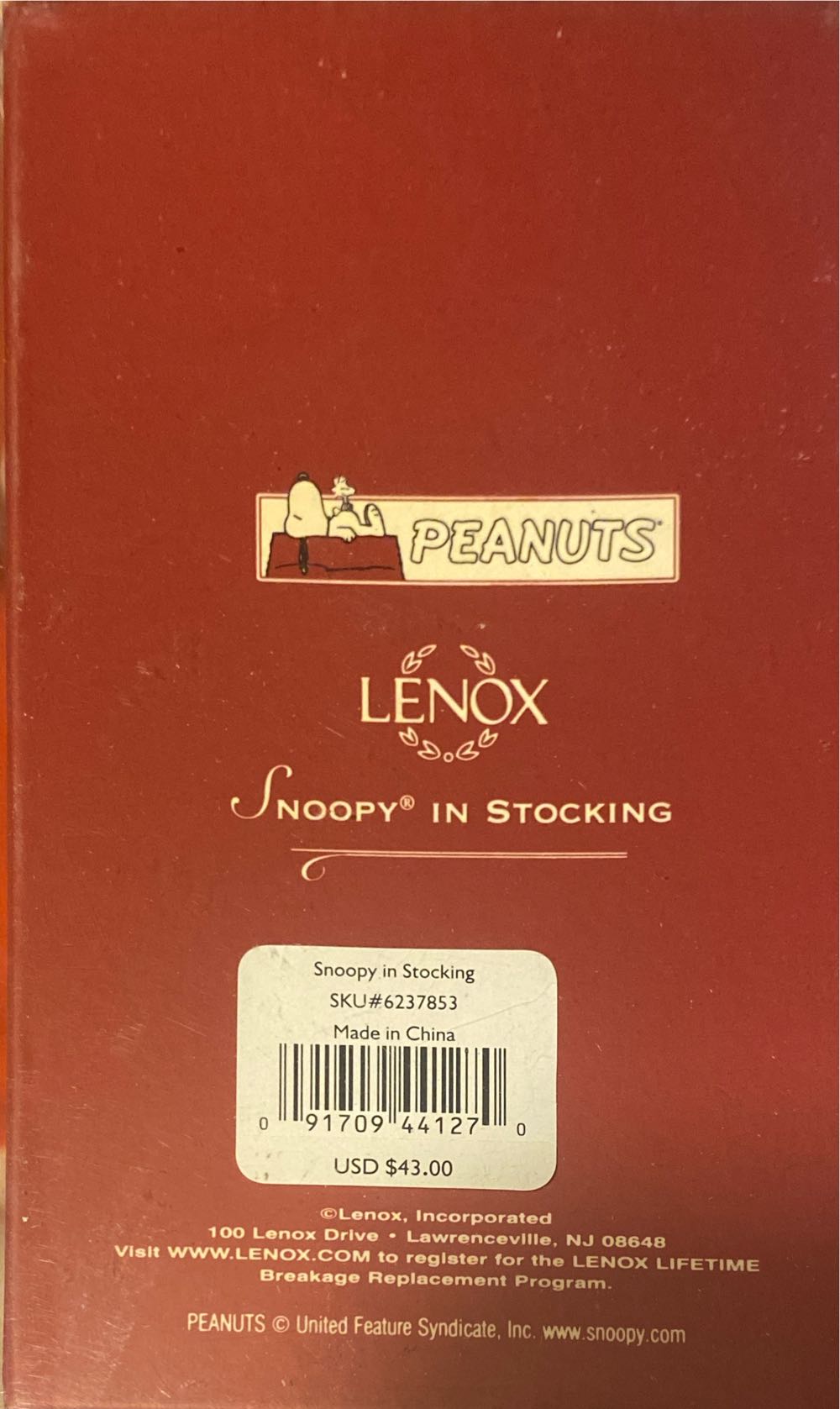 Snoopy In Stocking - Snoopy (Peanuts) ornament collectible [Barcode 091709441270] - Main Image 3