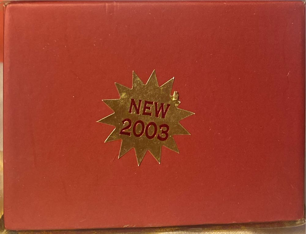 Snoopy In Stocking - Snoopy (Peanuts) ornament collectible [Barcode 091709441270] - Main Image 4