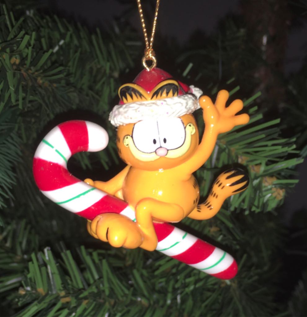 Garfield  ornament collectible [Barcode 097013629991] - Main Image 2