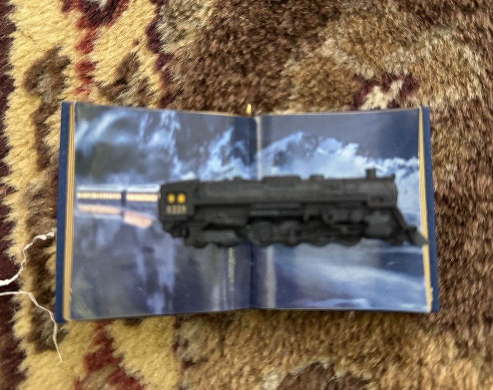 Polar Express book* - The Polar Express (The Polar Express) ornament collectible [Barcode 2797201241421] - Main Image 3